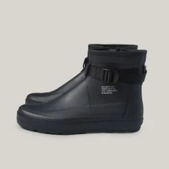 BARBOUR shop -BARBOUR shop MOONSTAR810S OCT22 11 1024x1024@2x